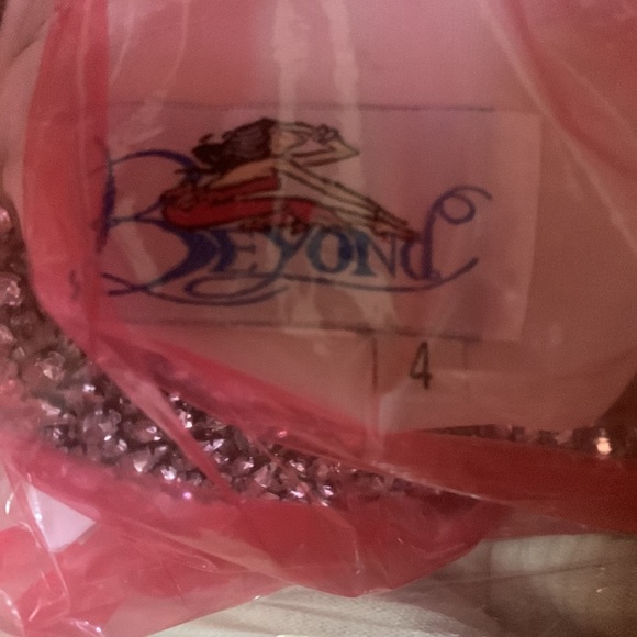 Beyond by Jovani White backless gown - Picture 8 of 9